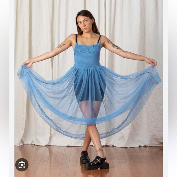 Ali Golden Mesh ballerina dress, size S - Picture 2 of 8